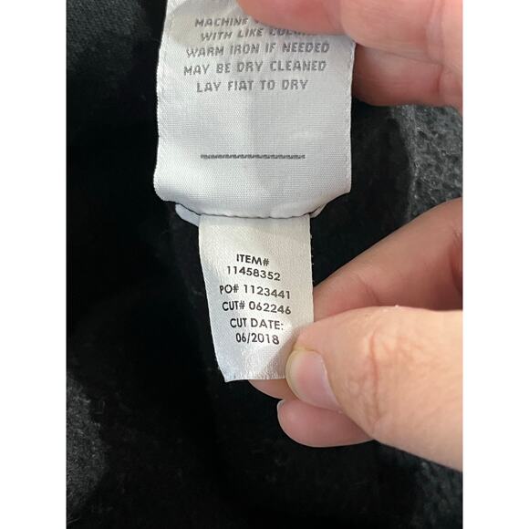 Torrid Women's Black & Grey Varsity Bomber Jacket SIZE 3 - Picture 7 of 7